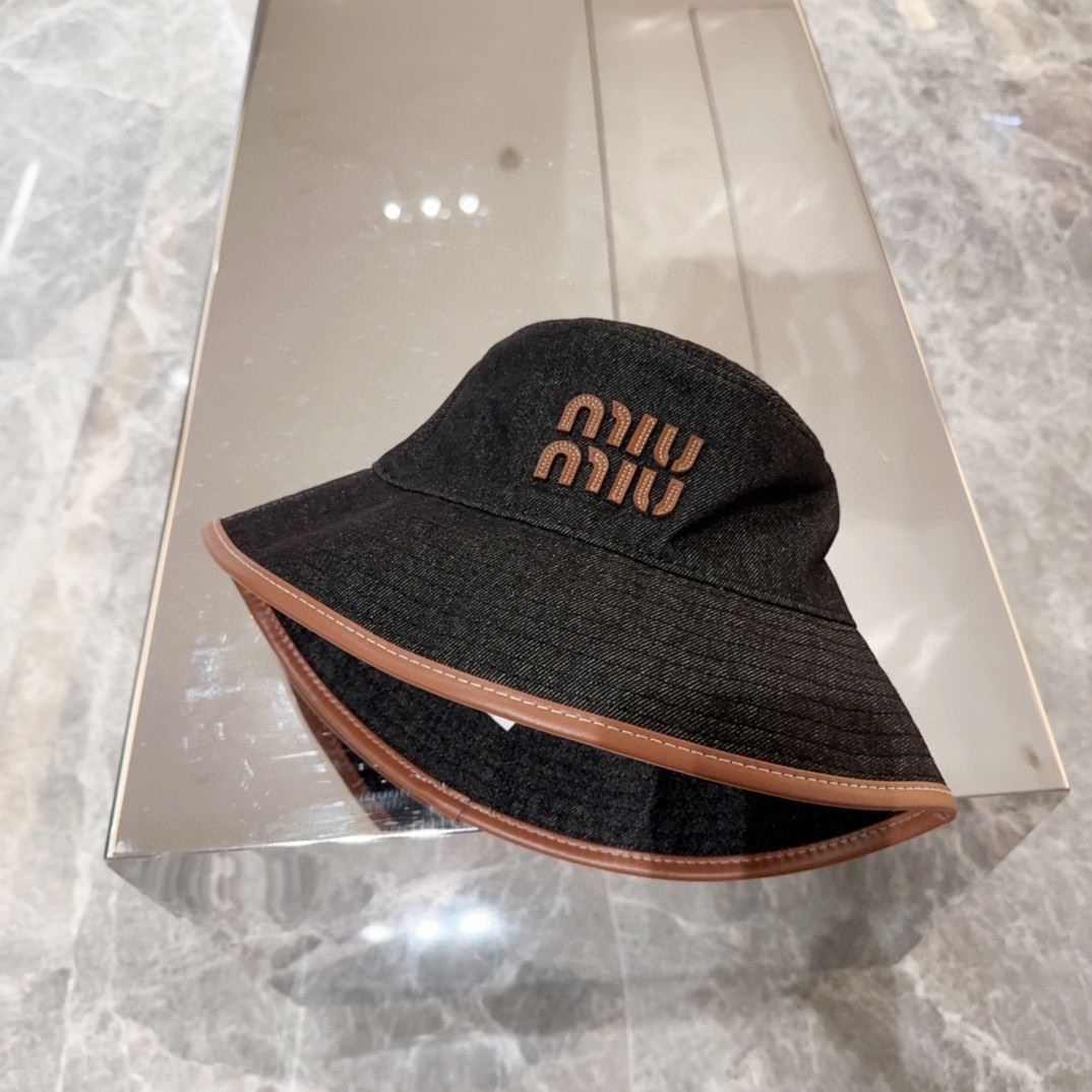 Miu Miu Caps